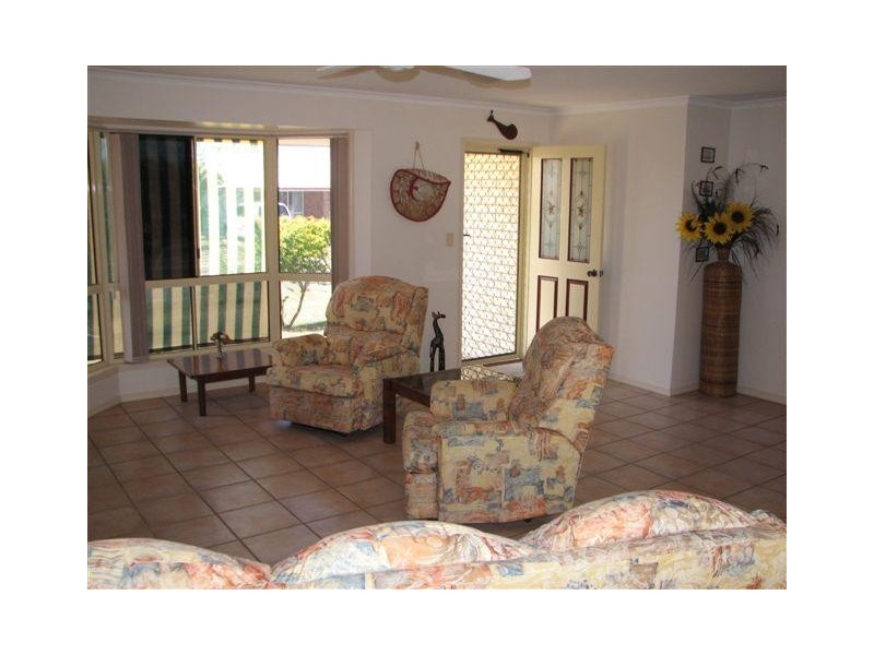 31 Merlin Drive, Urangan QLD 4655