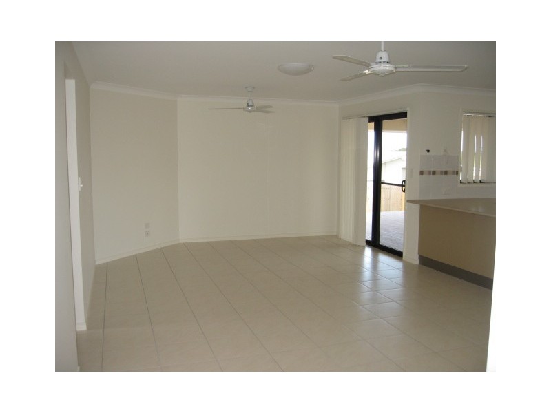 11 Beagle Ave, Hervey Bay QLD 4655