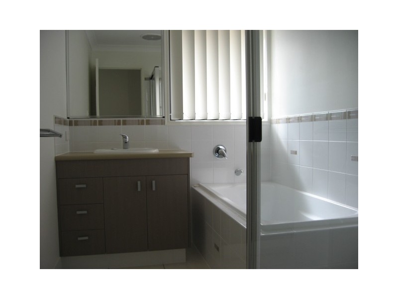 11 Beagle Ave, Hervey Bay QLD 4655