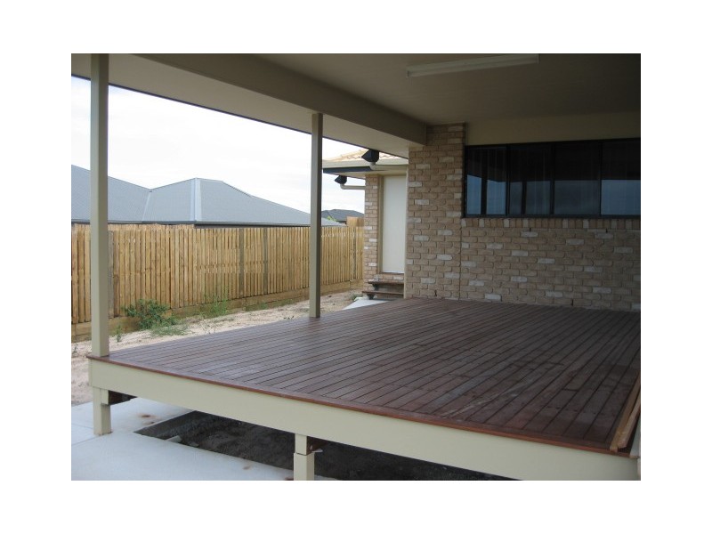 11 Beagle Ave, Hervey Bay QLD 4655