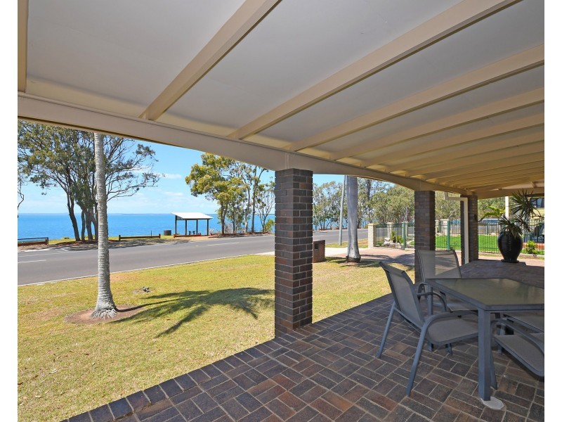 129 Esplanade, Point Vernon QLD 4655