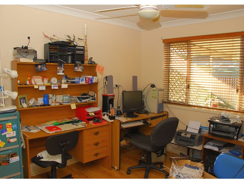 1 Honeysuckle Avenue, Hervey Bay QLD 4655