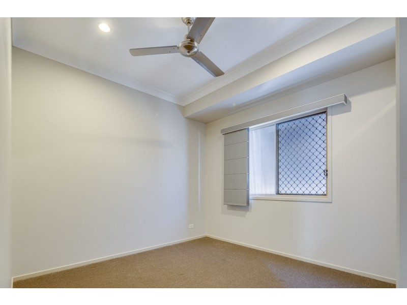 14 Oceanblue Boulevard, Pialba QLD 4655