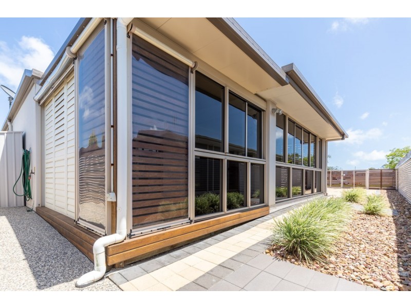 14 Oceanblue Boulevard, Pialba QLD 4655