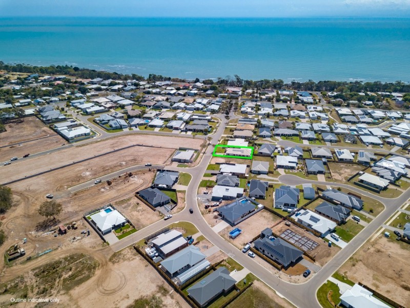 14 Oceanblue Boulevard, Pialba QLD 4655