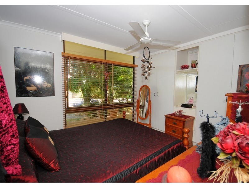 19 Barnstaple Street, Torquay QLD 4655