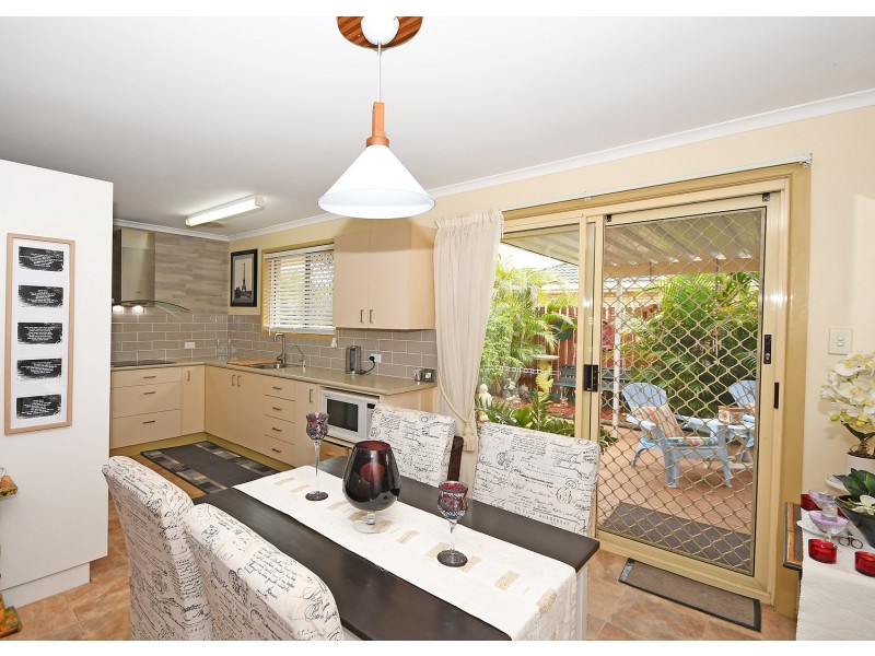 4 Lido Parade, Urangan QLD 4655