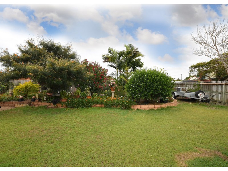 4 Lido Parade, Urangan QLD 4655