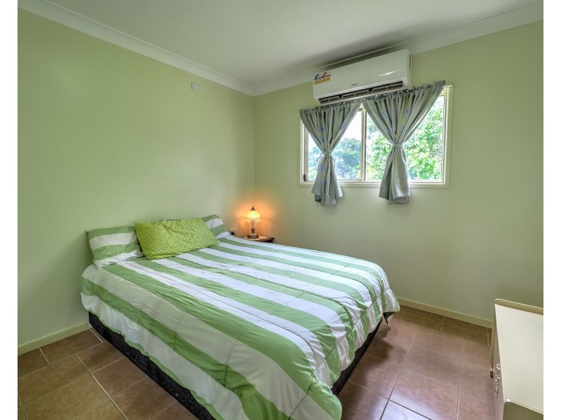 2 Dolphin Avenue, Booral QLD 4655