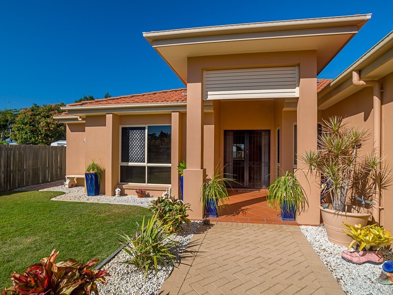 9 Cunningham Street, Torquay QLD 4655