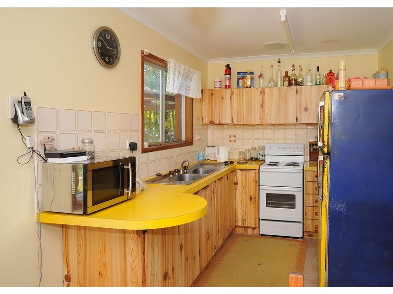 117 Oleander Ave, Kawungan QLD 4655