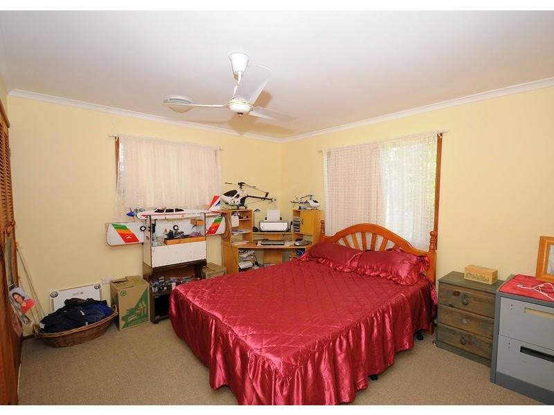 117 Oleander Ave, Kawungan QLD 4655
