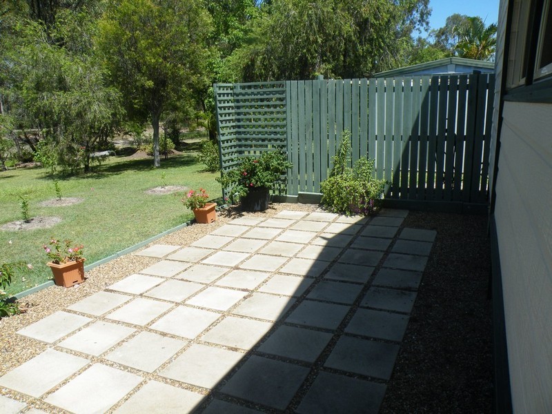 Site 46 Sugar Coast Mobile Park, 208 Elizabeth St, Urangan QLD 4655