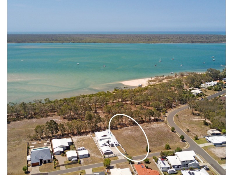 68 Traviston Way, Burrum Heads QLD 4659