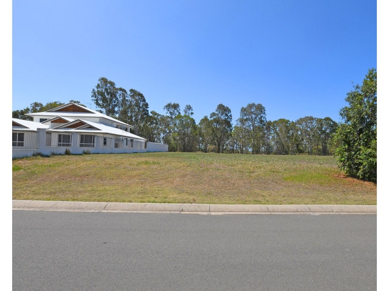 68 Traviston Way, Burrum Heads QLD 4659