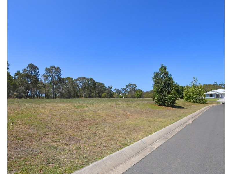 68 Traviston Way, Burrum Heads QLD 4659