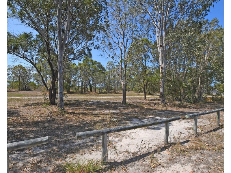 68 Traviston Way, Burrum Heads QLD 4659