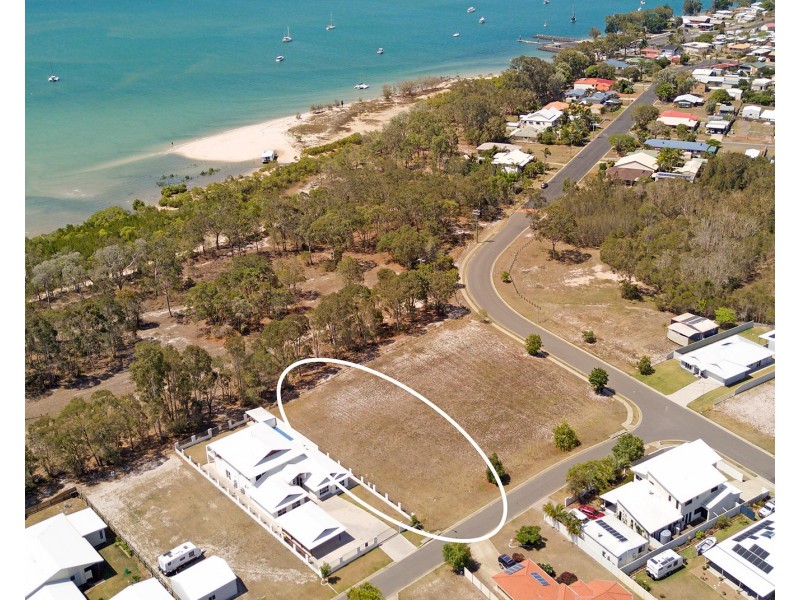 68 Traviston Way, Burrum Heads QLD 4659