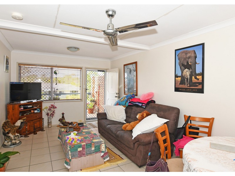 6/16 Campbell Street, Torquay QLD 4655