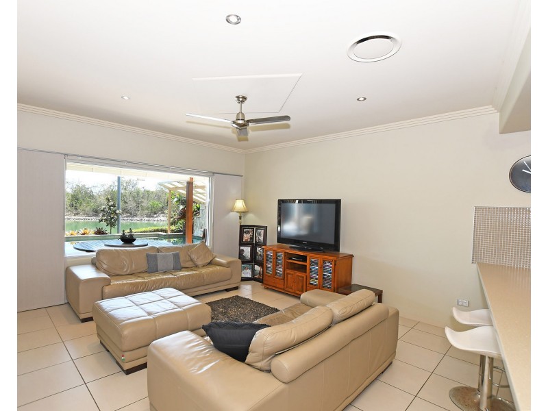 19 Lady Penrhyn Drive, Eli Waters QLD 4655