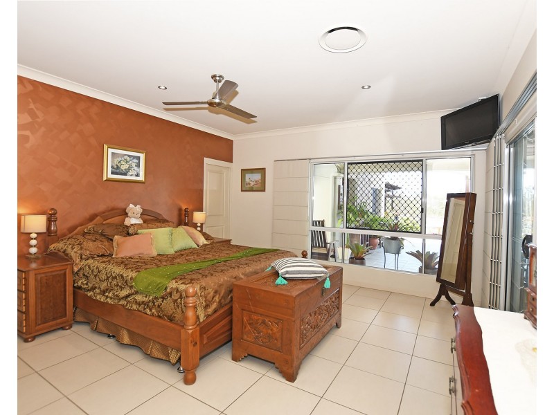 19 Lady Penrhyn Drive, Eli Waters QLD 4655