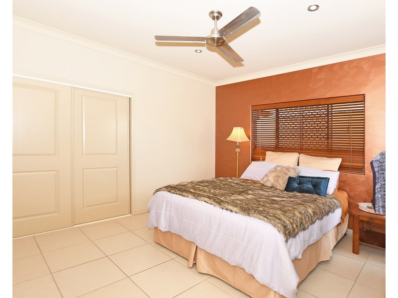 19 Lady Penrhyn Drive, Eli Waters QLD 4655