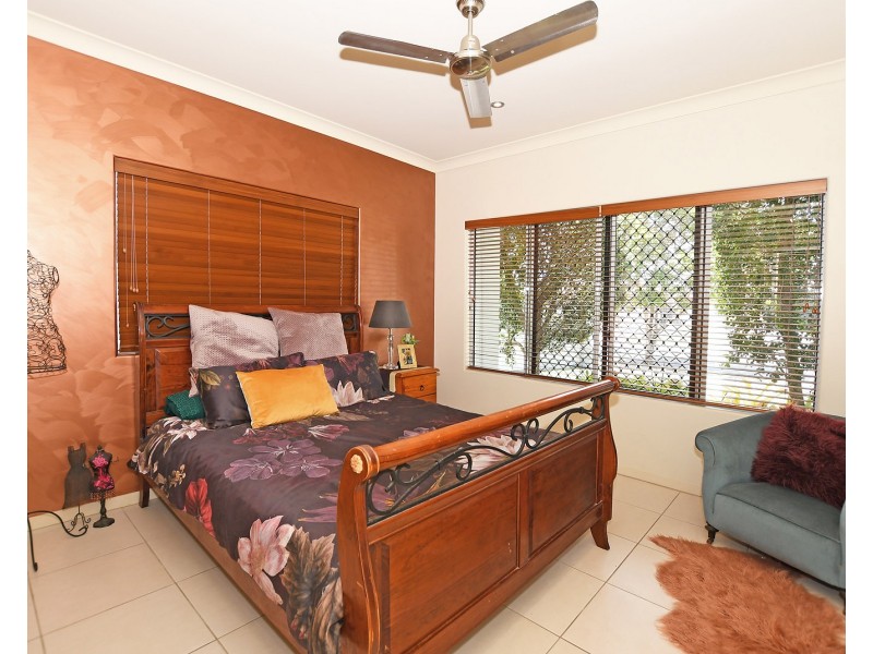 19 Lady Penrhyn Drive, Eli Waters QLD 4655