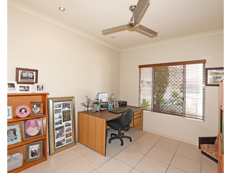 19 Lady Penrhyn Drive, Eli Waters QLD 4655