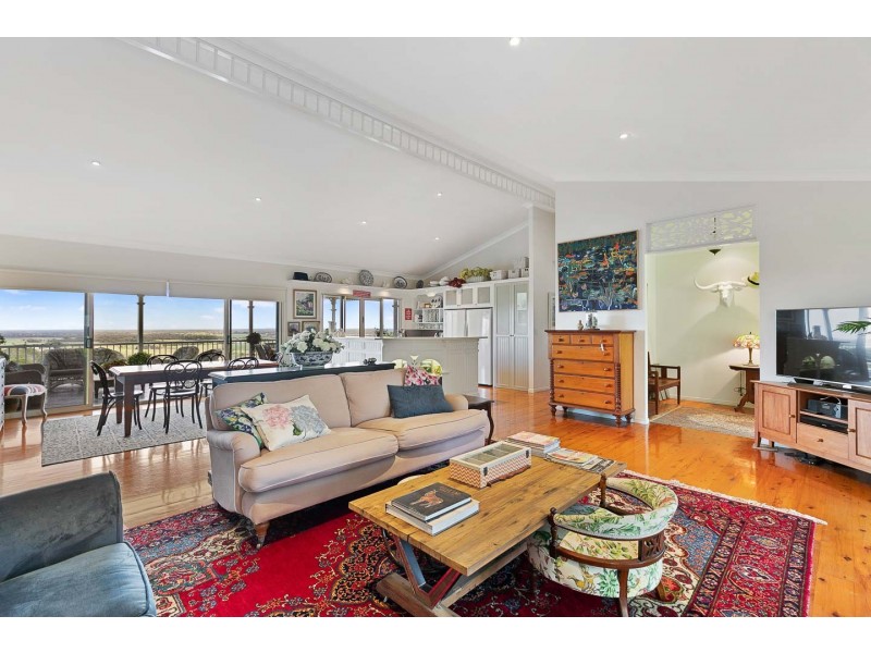 28 Regency Avenue, Urraween QLD 4655