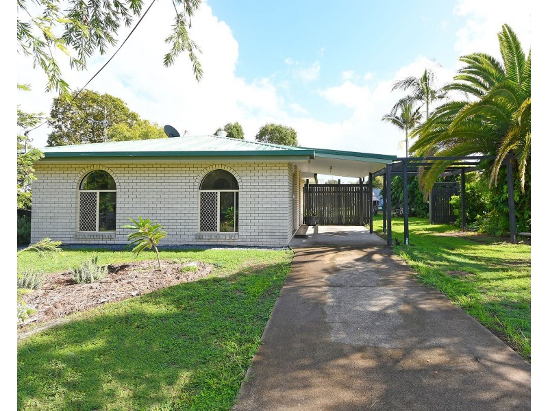 8 Bunker Avenue, Urraween QLD 4655
