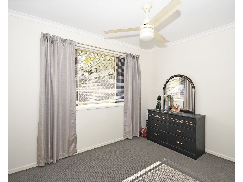 8 Bunker Avenue, Urraween QLD 4655