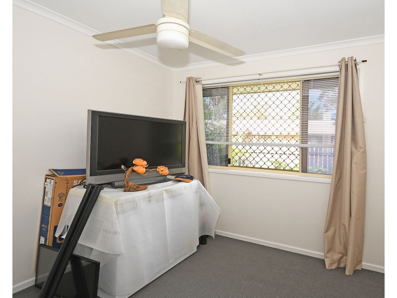 8 Bunker Avenue, Urraween QLD 4655