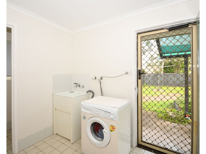 8 Bunker Avenue, Urraween QLD 4655