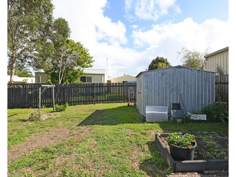 8 Bunker Avenue, Urraween QLD 4655