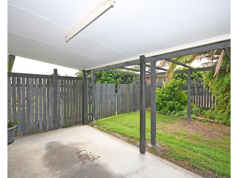 8 Bunker Avenue, Urraween QLD 4655