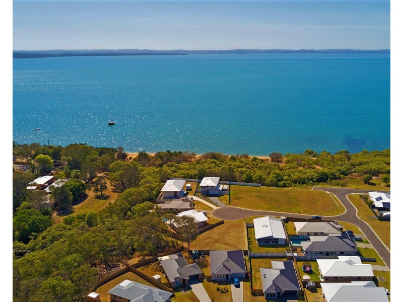 6 Oceanfront Court, Urangan QLD 4655