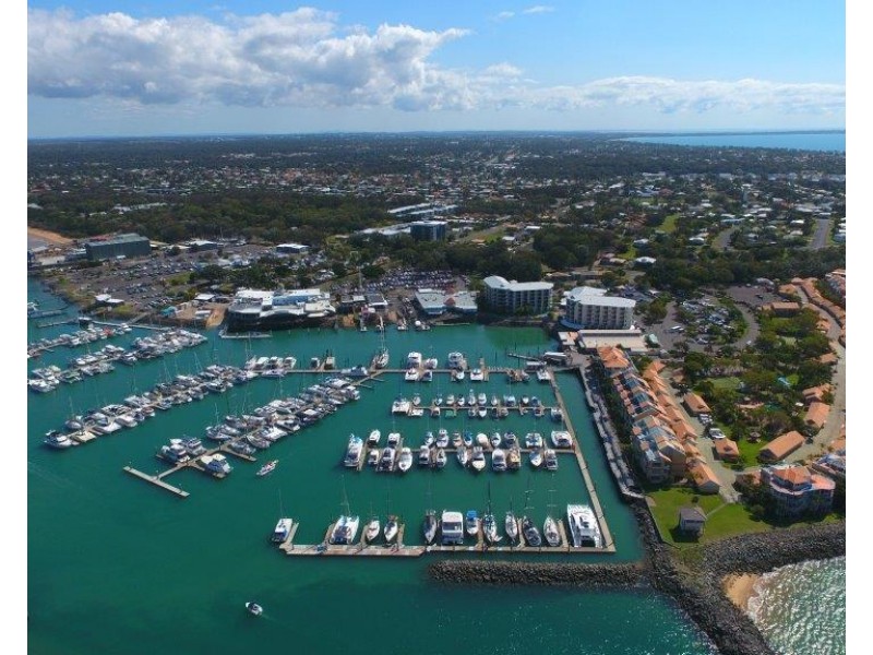 6 Oceanfront Court, Urangan QLD 4655
