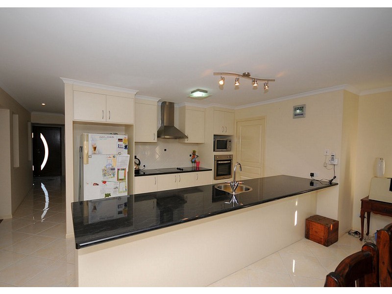 32 Rosedale Drive, Wondunna QLD 4655