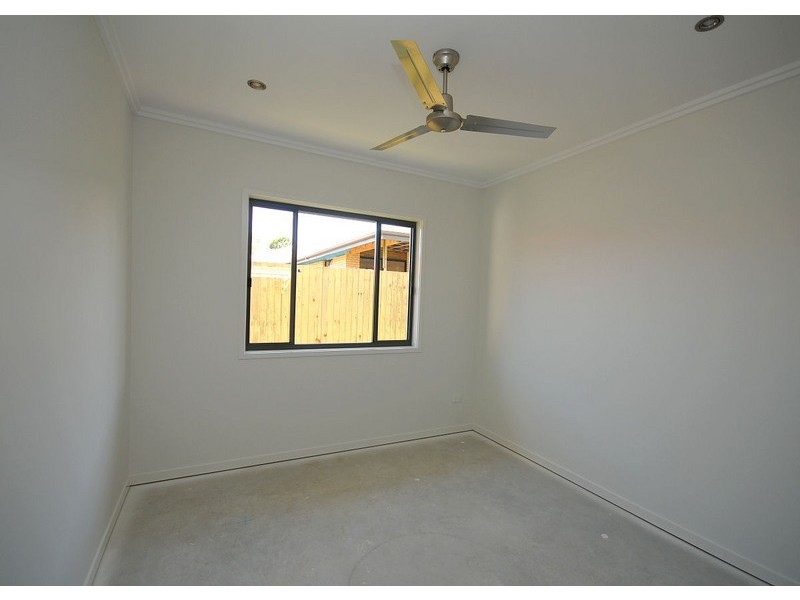 5 Bianca Crt, Torquay QLD 4655