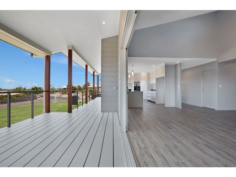 33 Baird Drive, Pialba QLD 4655