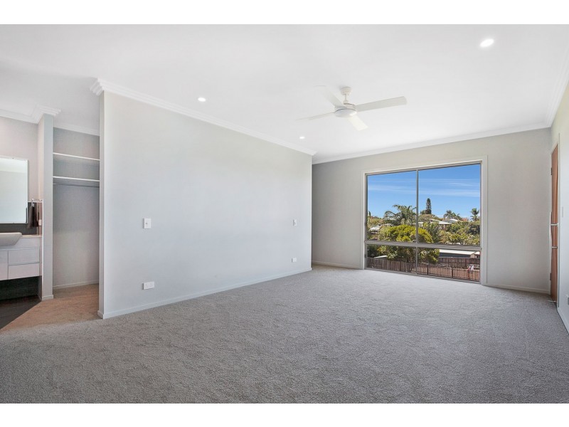 33 Baird Drive, Pialba QLD 4655