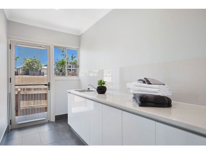 33 Baird Drive, Pialba QLD 4655