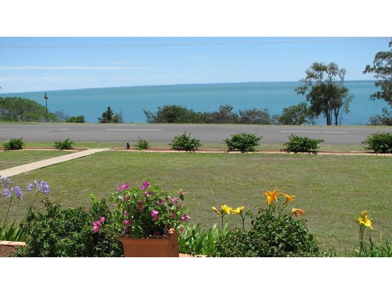 110 Esplanade, Point Vernon QLD 4655