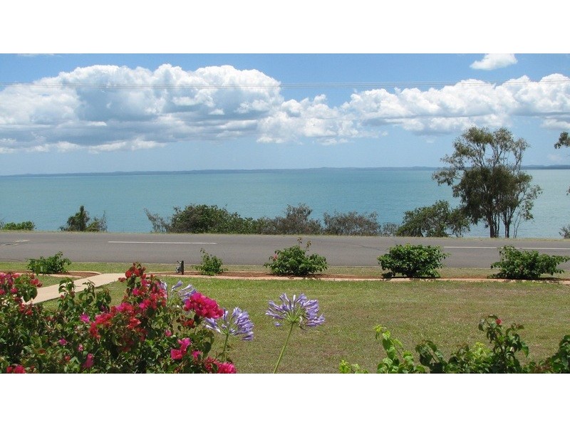 110 Esplanade, Point Vernon QLD 4655