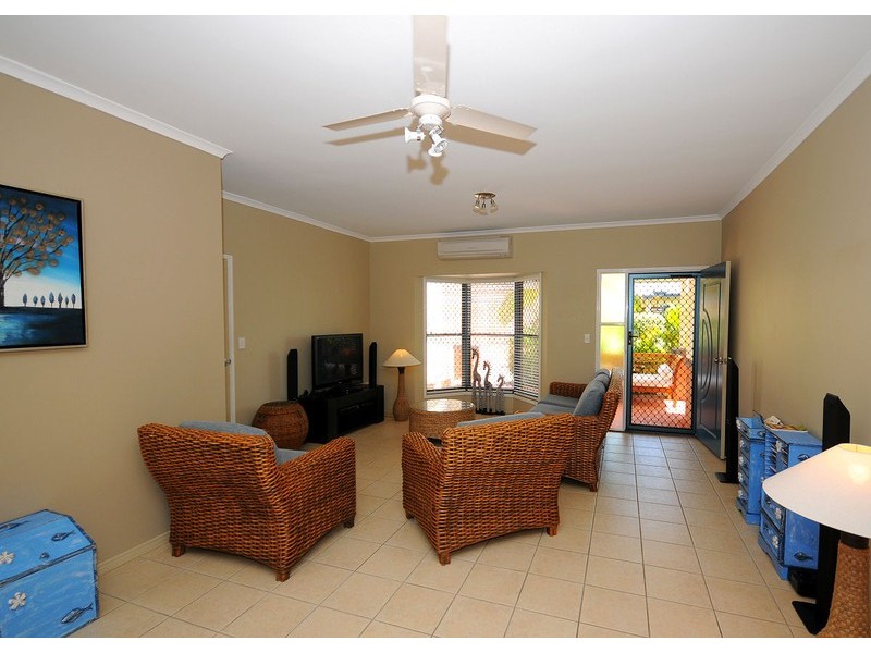 Unit 22  34 Elizabeth Street, Urangan QLD 4655