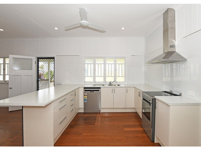 13 Gossner Street, Scarness QLD 4655