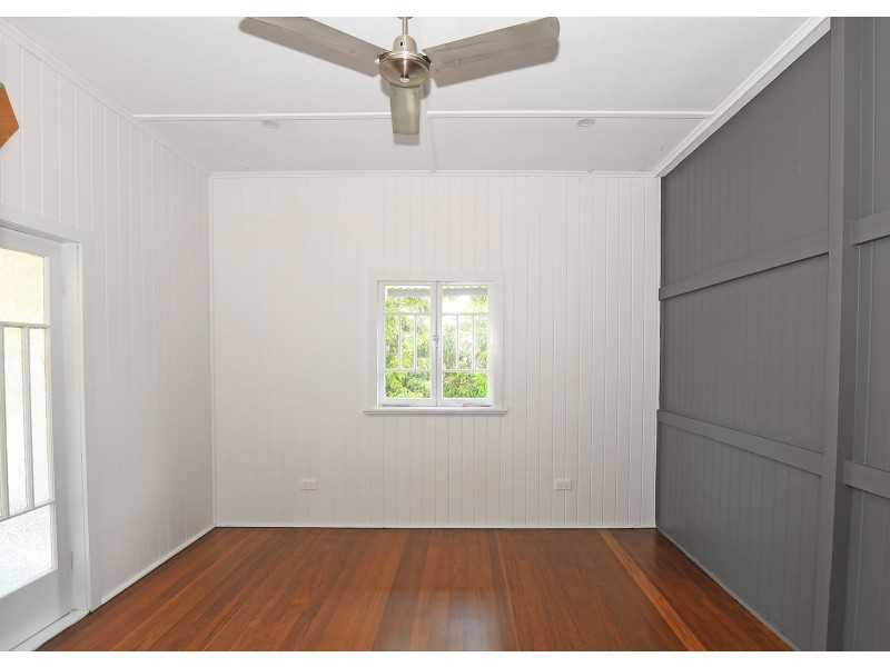 13 Gossner Street, Scarness QLD 4655