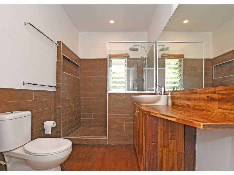 13 Gossner Street, Scarness QLD 4655