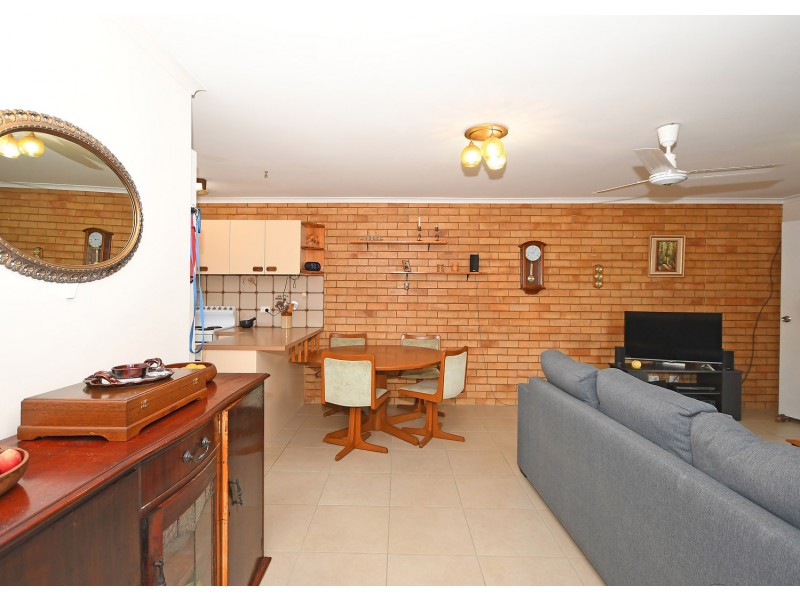 3/42-44 Pulgul Street, Urangan QLD 4655