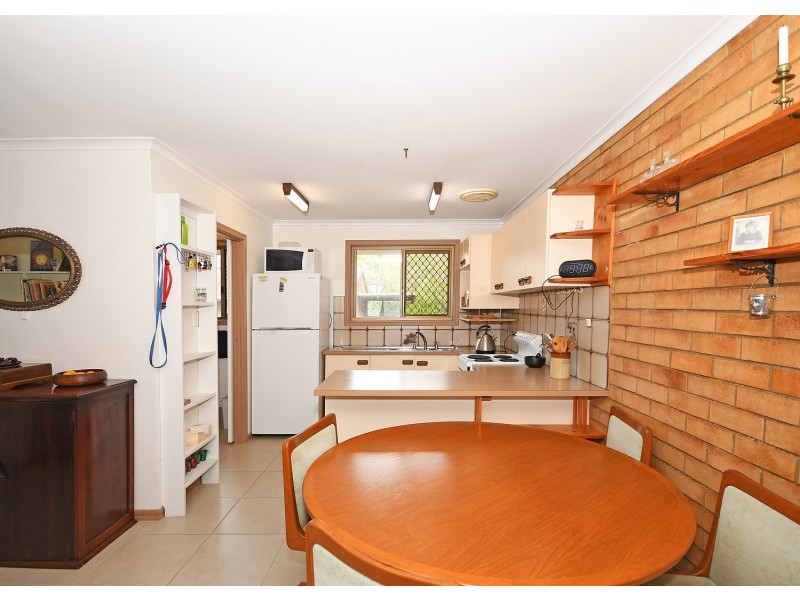 3/42-44 Pulgul Street, Urangan QLD 4655